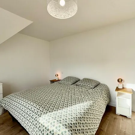 Holiday home Maison Neuve Contemporaine - 10min Des Plages